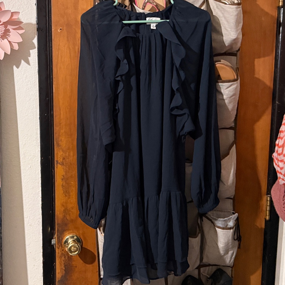 Elegant Navy Midi Dress